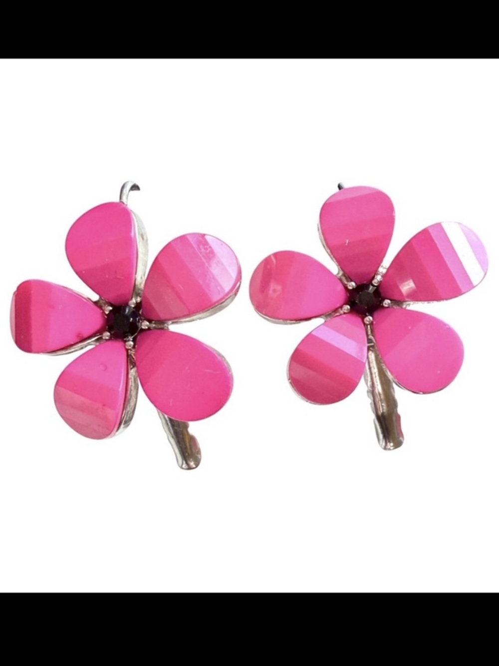 Vintage earrings pink & silver tone flower pierced ears Women’s costume jewelry